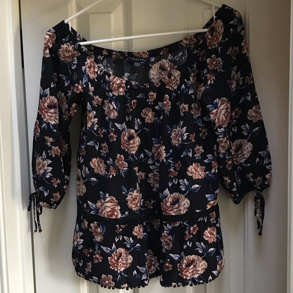 American Eagle Off-the-Shoulder Floral Blouse